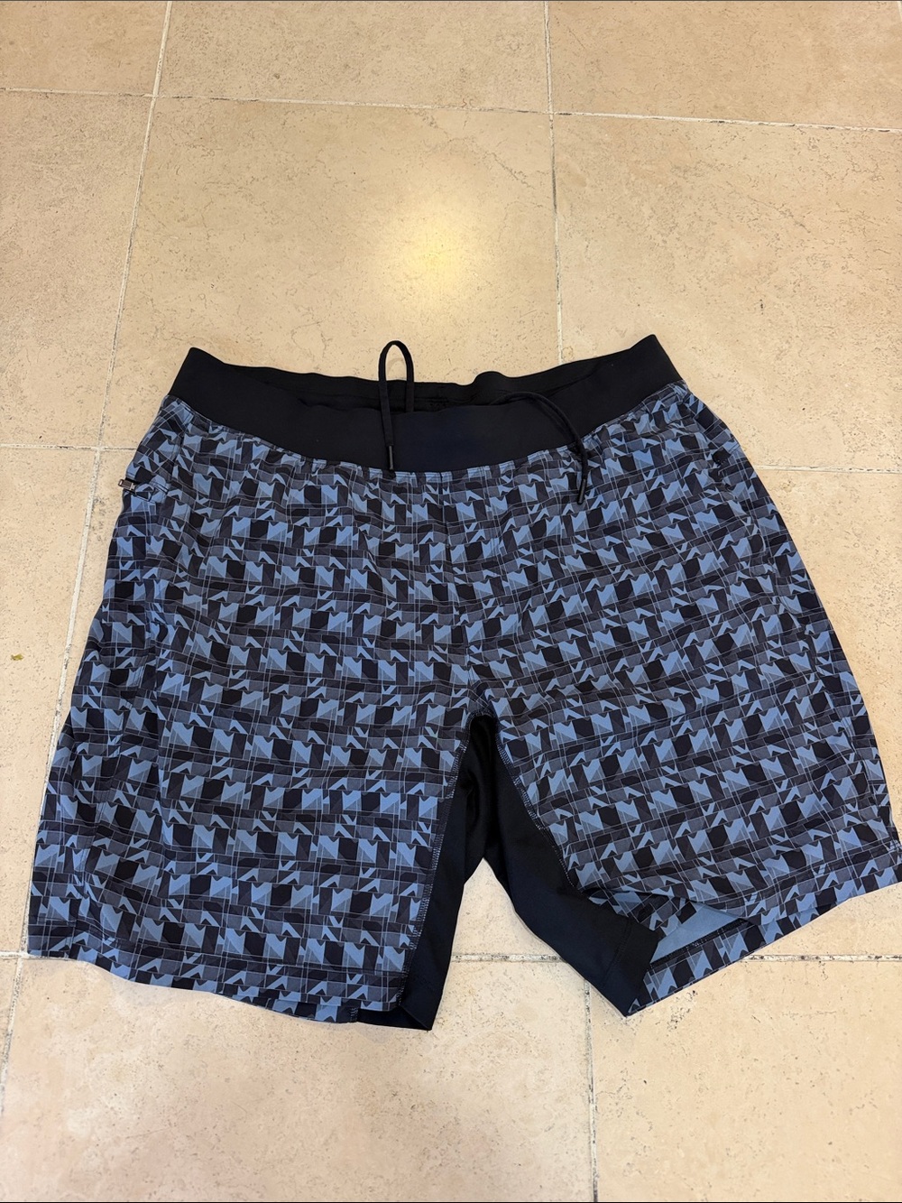 lululemon athletica Men's Navy and Black Geometric Shorts